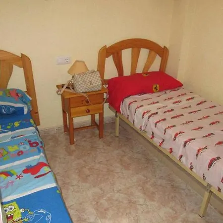 Дом отдыха Bungalow In The District Of La Mata - 1 Торевьиа
